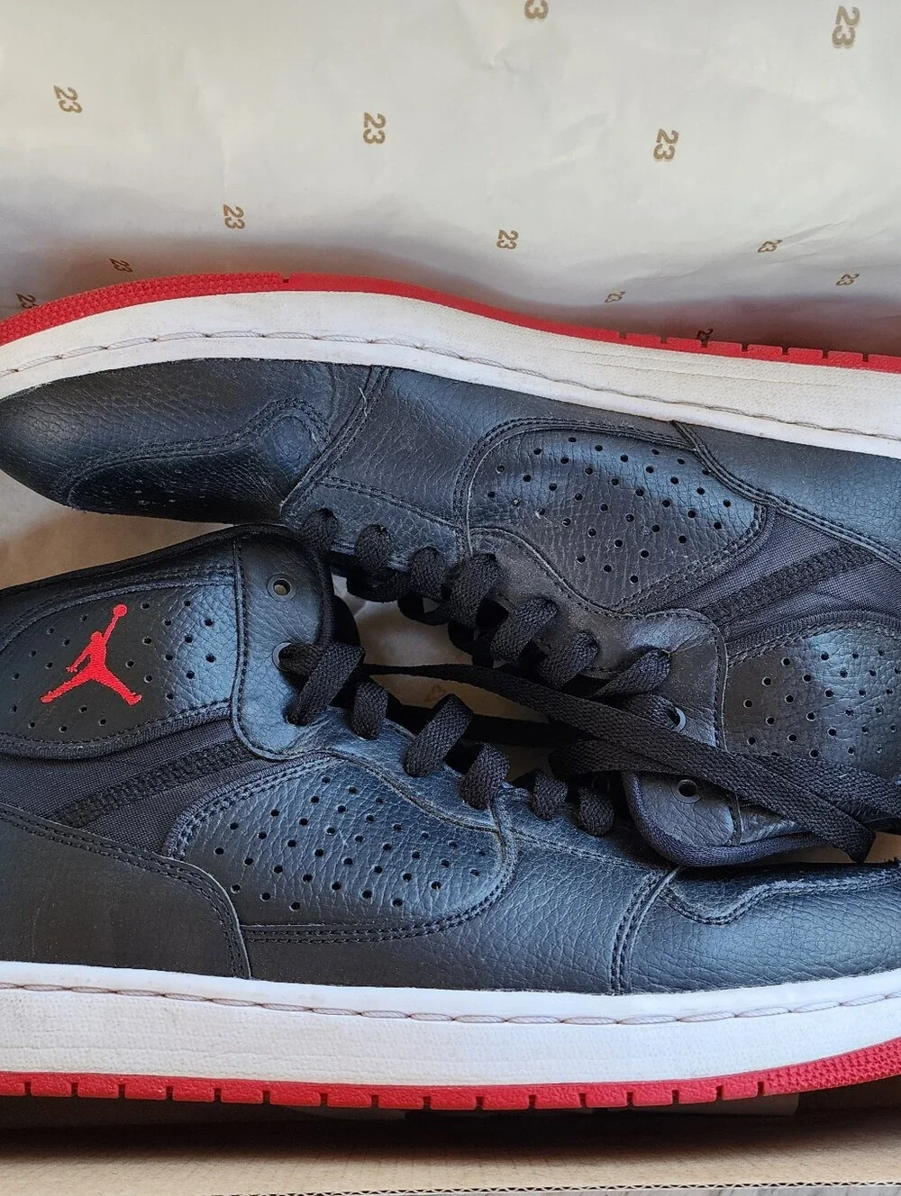Jordan Access Bred Black Gym Red Size 10.5 (OG Box Included)